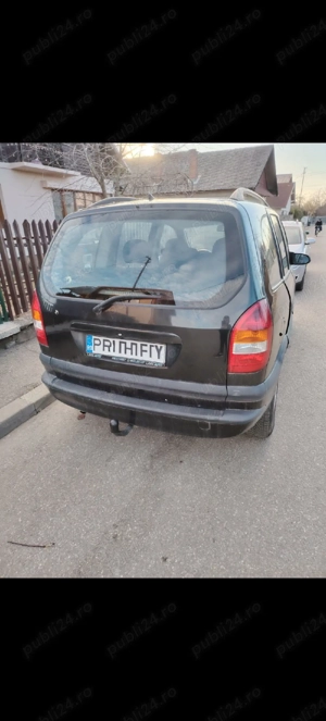 dezmembrez opel zafira  - imagine 3