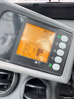 Miniexcavator Yanmar VIO26-6 - imagine 3