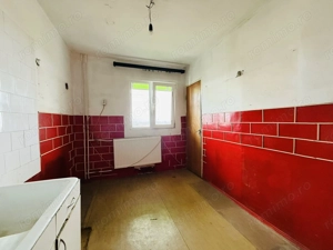 Ap. 2 camere - Decomandat - Bvd. Stefan Cel Mare - Rogerius - IMOBIHOR - 74.900   - imagine 3