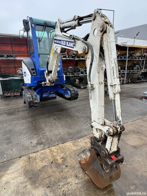 Miniexcavator Yanmar VIO26-6