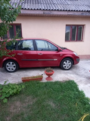 Grand scenic2 pompă de injecție defectă  - imagine 2