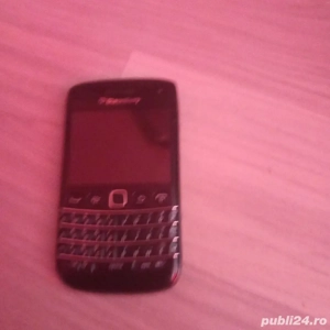 blekberi nu am capacul si nesetita bateria 