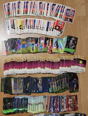 Cartonase  carduri fotbalisti