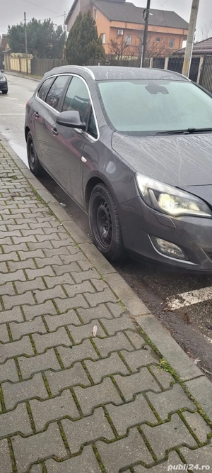 Opel Astra J 1.7Diesel An 2011 Euro5 - imagine 7