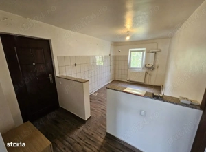 Vând Apartament 3 camere,zona Orizont - imagine 2