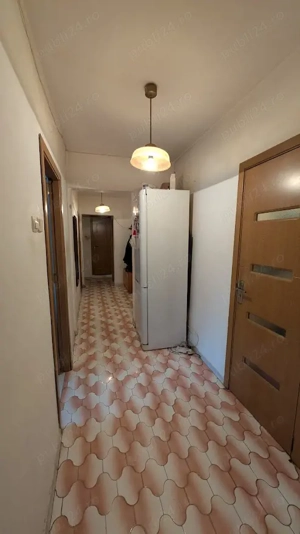 Proprietar Apartament 4 camere Brancoveanu, etaj 2 10, langa metrou, bloc reabilitat  - imagine 4