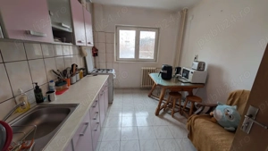 Proprietar Apartament 4 camere Brancoveanu, etaj 2 10, langa metrou, bloc reabilitat  - imagine 3