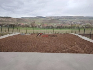 Casa superba semifinisata 120 mp utili + 450 mp teren liber. Zona Corusu. - imagine 2