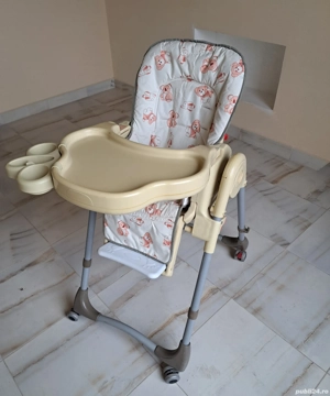 Scaun bebe cu măsuță de mancat - imagine 3