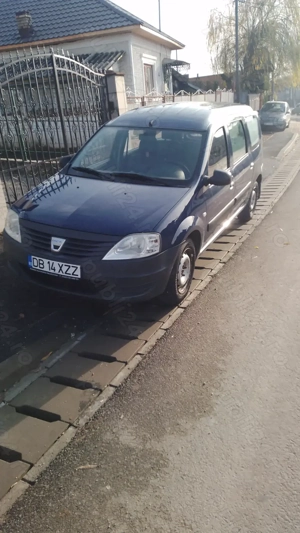  logan mcv  5 locuri. 2009.