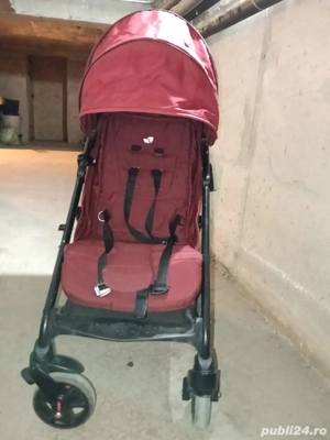 Vând căruț sport folosit în stare bună 