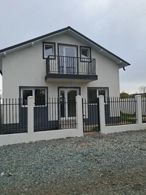 vand vila loc Lumina 