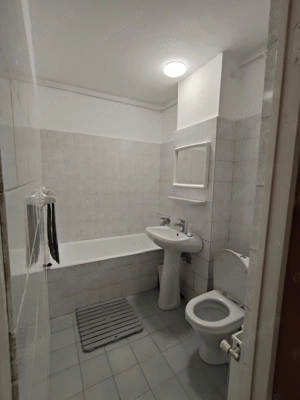 Apartament 3 camere zona Dristor - Rm Sarat - imagine 9