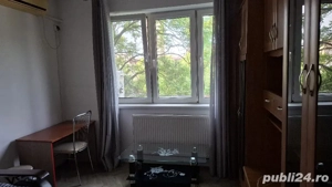 închiriez garsoniera 