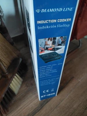 Vand plita cu inductie.