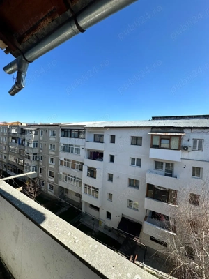 Se vinde apartament cu 3 camere, situat în Comănești, Bacău, etaj 4. - imagine 8