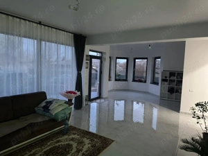 Finisaje interioare complete   renovări apartamente   case