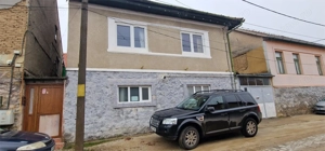 Resita Casa la Pret de Apartament,Parter, Etj 1 si Pod, Zona Muncitoresc