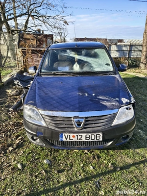 Dezmembrez Dacia Logan Berlină - imagine 4