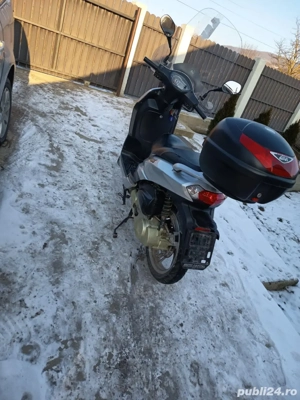 Vând scuter Peugeot  - imagine 2