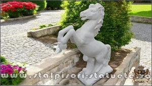 Statuetă căluț mediu, alb marmorat, model S37. - imagine 3