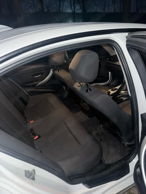 dezmembrez bmw f30 - imagine 2