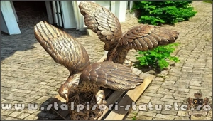 Set două statuete vulturi pe stâncă, model S35. - imagine 5