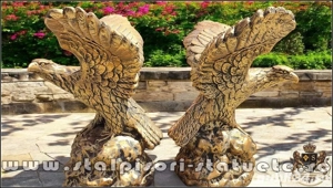Set două statuete vulturi pe stâncă, model S35. - imagine 4