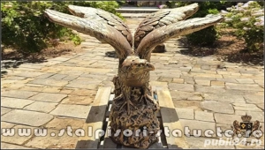 Set două statuete vulturi pe stâncă, model S35. - imagine 3