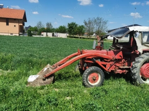 tractor MC cormic international 