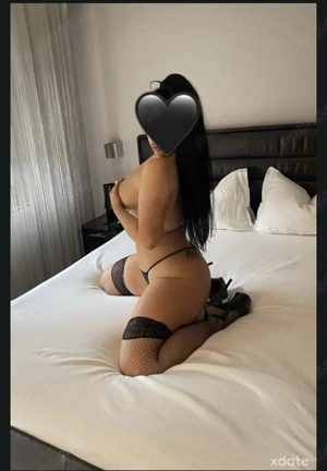 La tine sau la hotel   