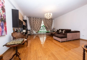 Apartament 3 camere /Zona centrala/De inchiriat - imagine 4