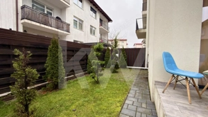 Apartament la parter cu curte privată, terase și două locuri de parcare - imagine 9