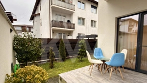 Apartament la parter cu curte privată, terase și două locuri de parcare - imagine 8