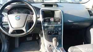 Volvo XC60  - imagine 5