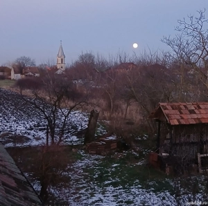 Casă cu teren generos - zona metropolitana Oradea  - imagine 5