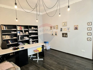 Spațiu birouri de închiriat în zona Central, parcare inclusă