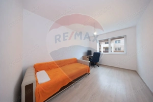Apartament cu 3 camere de închiriat - imagine 12