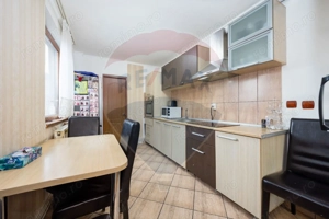 Casă individuală cu garaj și curte, 148 mp utili, zonă de case - imagine 6