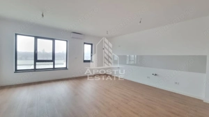 Apartament 2 camere, bloc nou, Torontalului