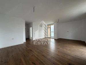 Apartament cu 2 camere, curte proprie, ZonaTorontalului - imagine 4