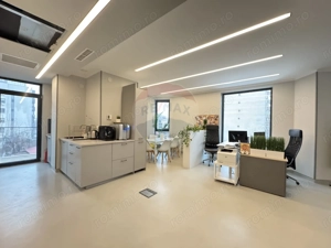 Oportunitate - Spatiu de birouri premium in Cladire Mixta Zona Decebal - imagine 10