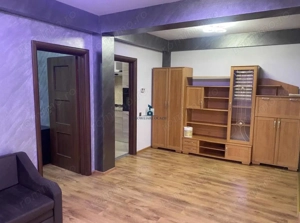 Inchiriere Apartament 3 Camere Semidecomandat Aparatorii Patriei-Poieni