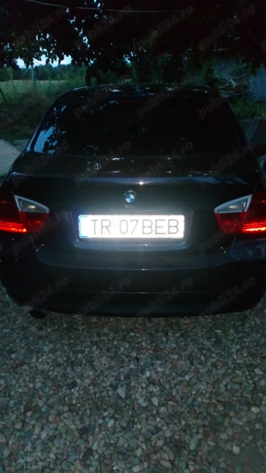 BMW e90 2007 benzina,  trapă, pilot automat, încălzire in scaune. Mai multe detalii la telefon  - imagine 2