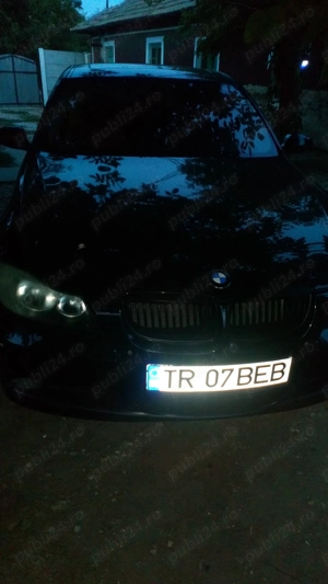 BMW e90 2007 benzina,  trapă, pilot automat, încălzire in scaune. Mai multe detalii la telefon 