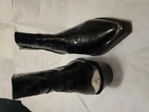 Ciocate piele crocodil