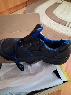 Pantofi de munca nr 48, noi, 110 Ron perechea - imagine 2