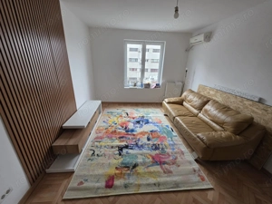 Romana Coloane apartament 3 camere  de vanzare