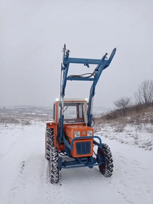 Tractor UTB 640 4x4 - imagine 5