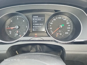 Volkswagen Passat B8 automatic 2.0TDI Model 2020 cu 64 mii km rulati - imagine 5